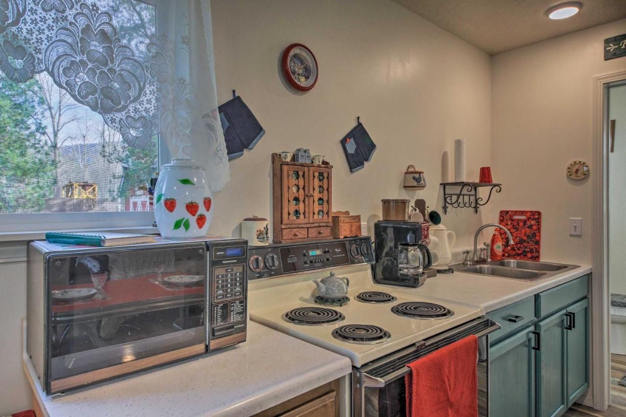 Pet-Friendly Libby Cottage With Mountain Views! Esterno foto